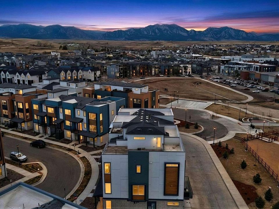 1st image of 745 Josephine Way