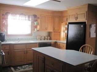 375 Concord Ave, Saint Johnsbury, VT 05819