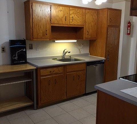 5th image of 4309 Federal St