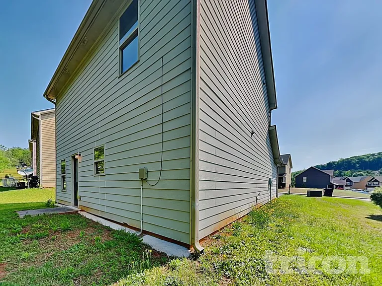 39 Wyndham Ct SE — Photo 17