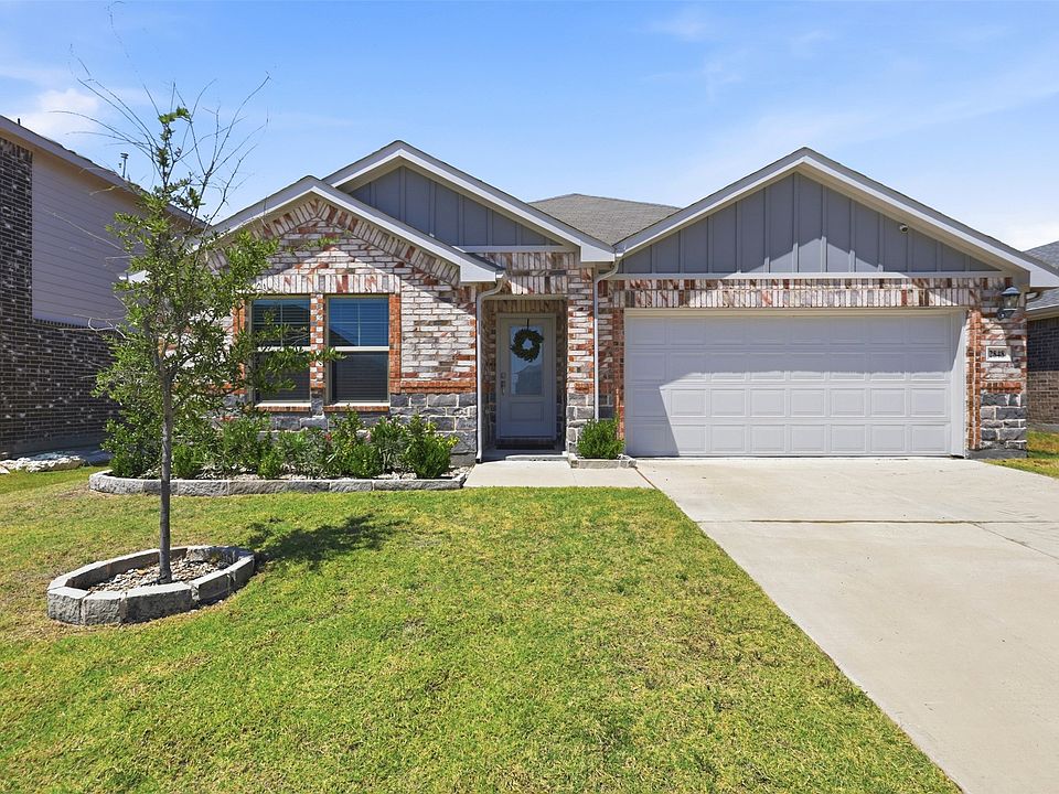 1st image of 2848 Fox Trail Ln