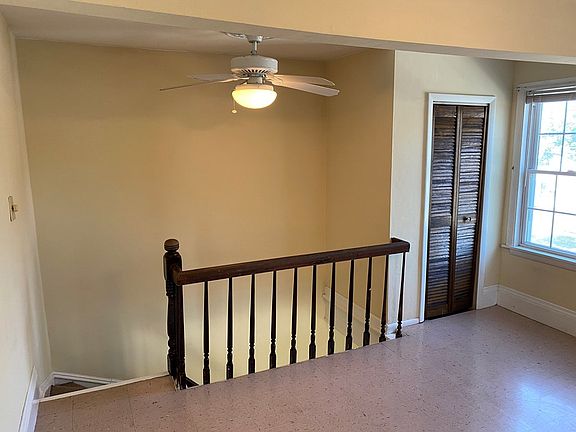 2nd image of 115 Montcalm Ave