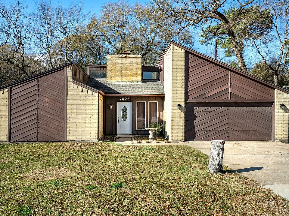 1st image of 7423 Willow Oak Dr