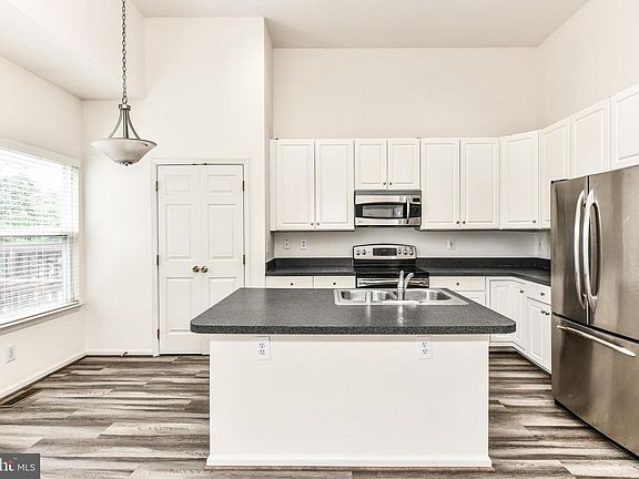 4th image of 6215 Frosty Winter Ct