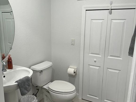 3rd image of 9085 Gervais Cir APT 704