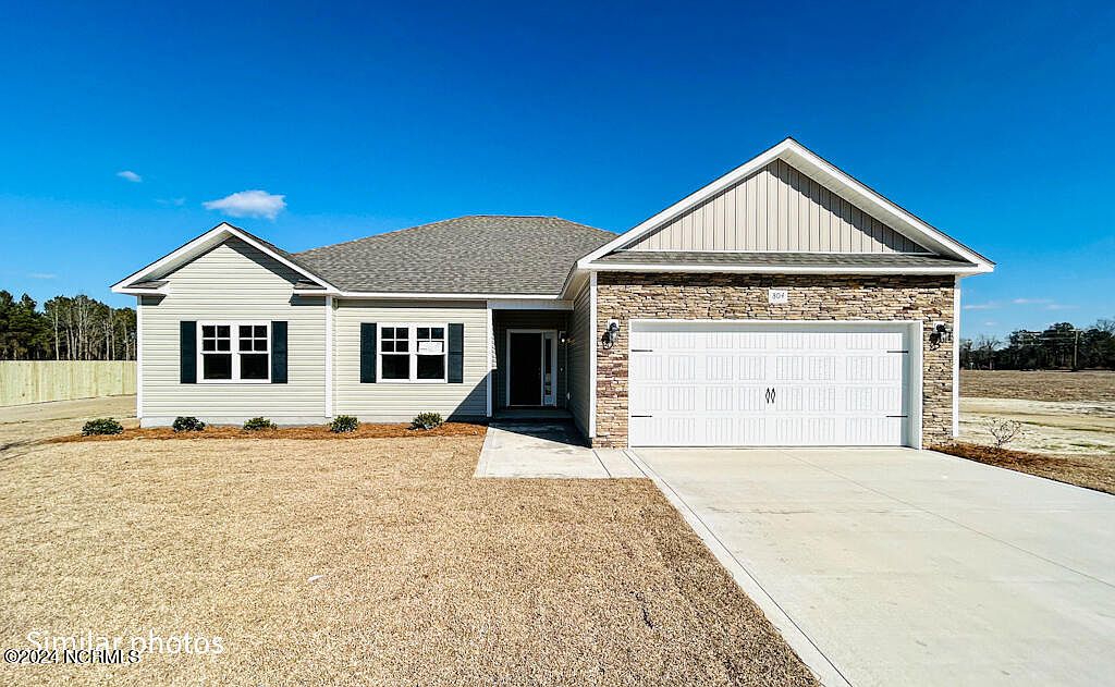 526 Orchard Creek Drive, Court Richlands, NC 28574 | Zillow