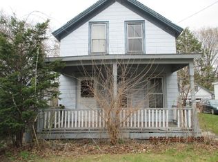 34 Fulton St, Glens Falls, NY 12801