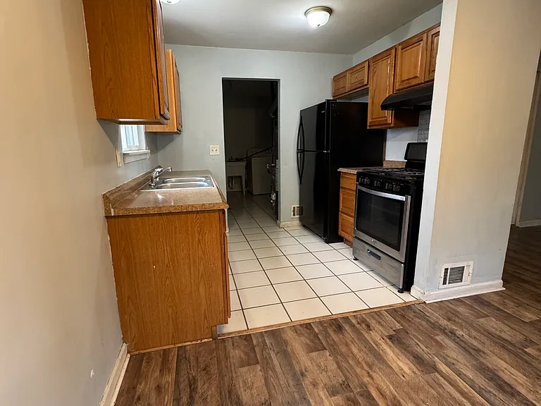 26398 Spicer St — Photo 9
