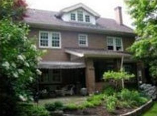 532 Briar Cliff Rd, Pittsburgh, PA 15221