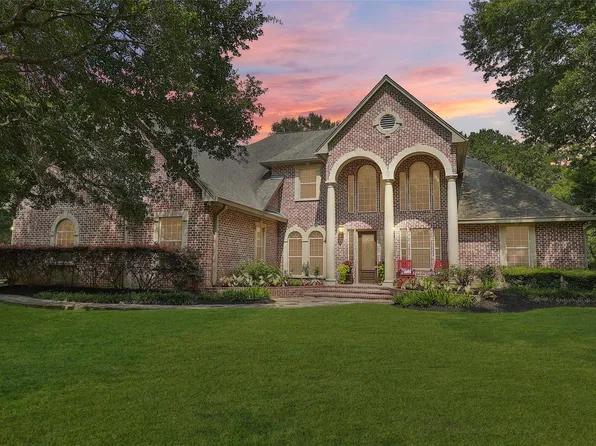 12126 Zion Rd, Tomball, TX 77375