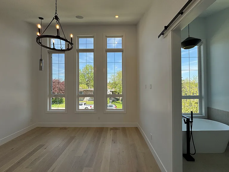 521 23rd Ave NE #521A — Photo 24
