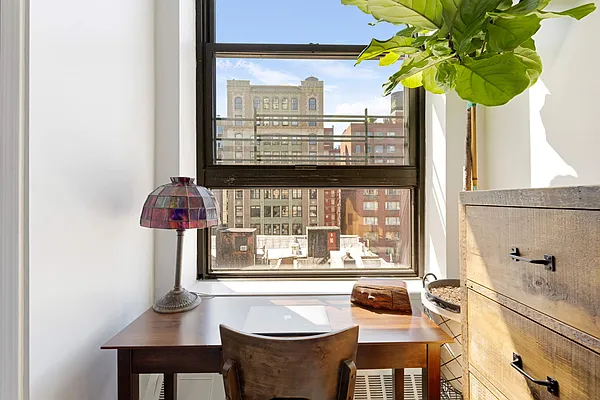 Sold by Compass | media 6