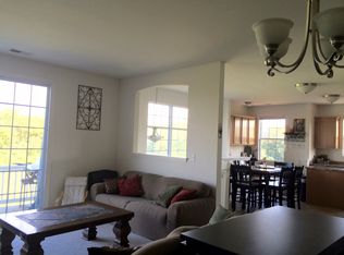 2205 Concord Dr, McHenry, IL 60050