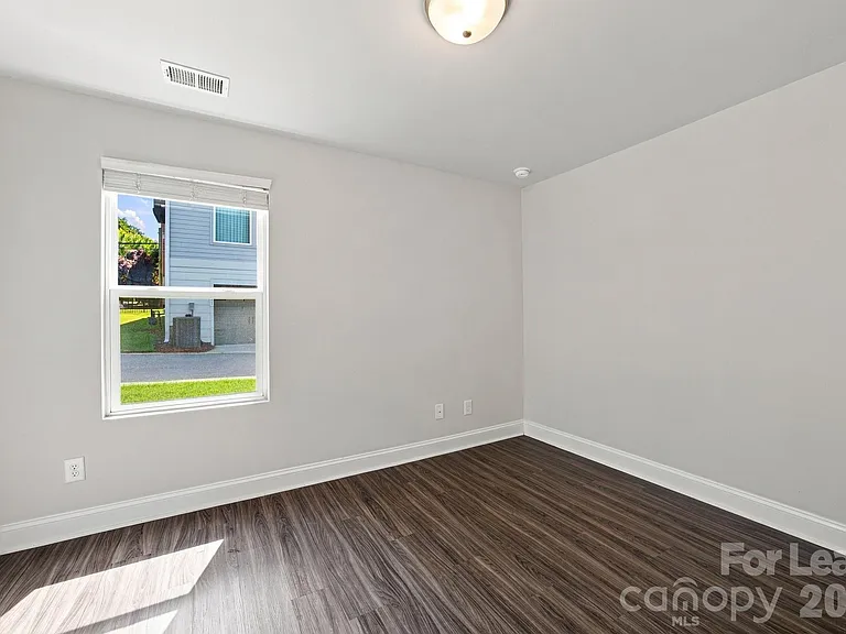 1205 Kohler Ave — Photo 23