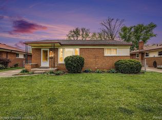 8458 Francine St, Warren, MI