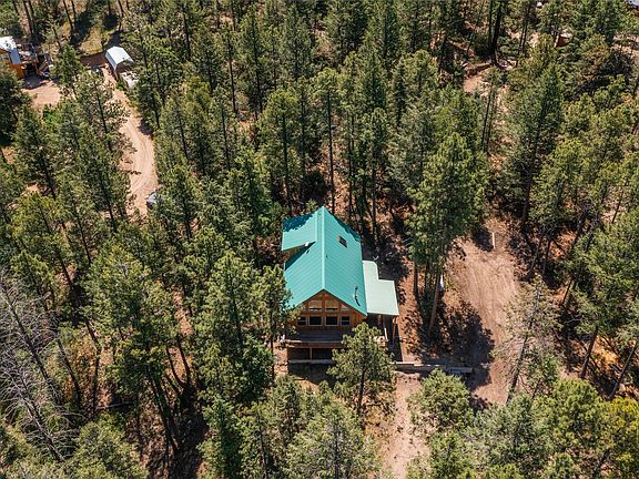 2nd image of 1222 Los Griegos Rd