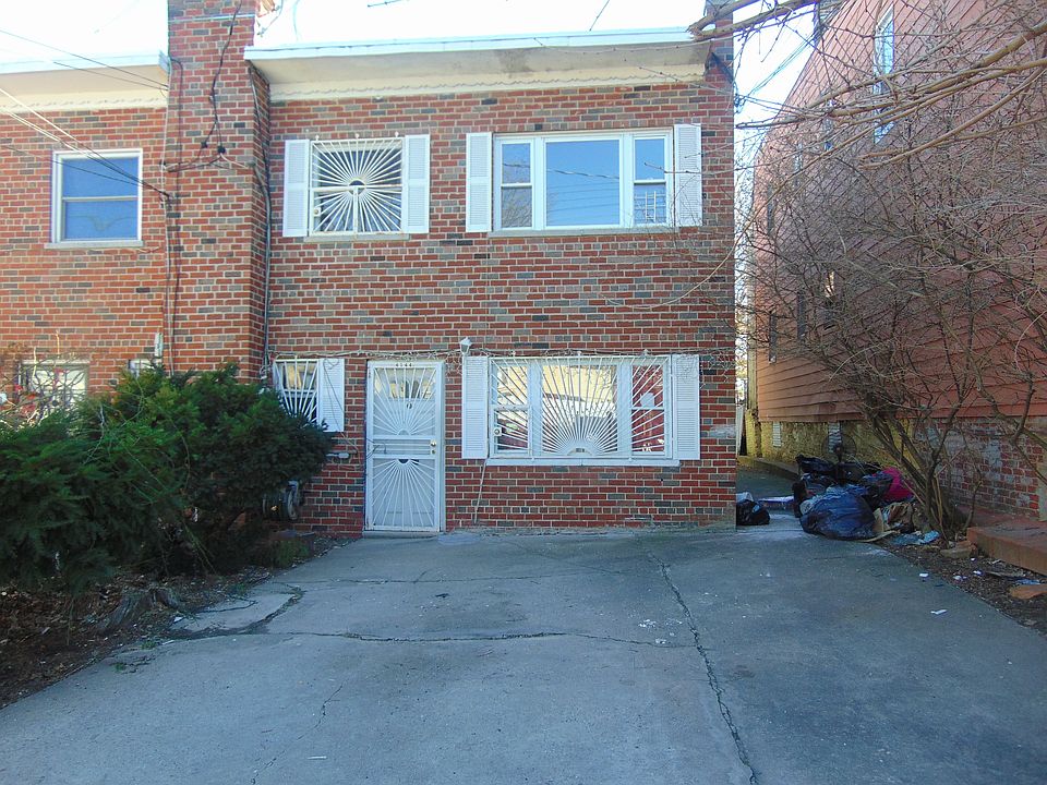1st image of 4144 Bronxwood Ave