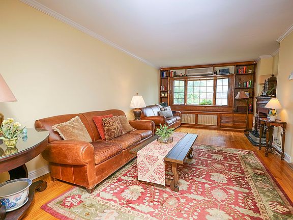 4th image of 1614 Mace Ave