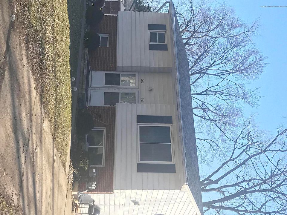 1st image of 200 & 202 N Deerfield Ave