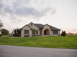 1401 Memory Ln, Pittsboro, IN