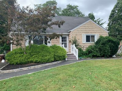 140 Nassau Ave, Islip, NY, 11751