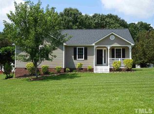 108 Primrose Ln, Clayton, NC 27520