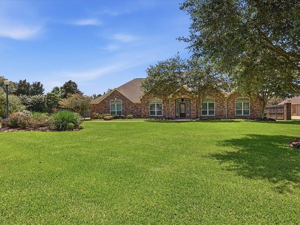 1st image of 6329 Bentwater Dr
