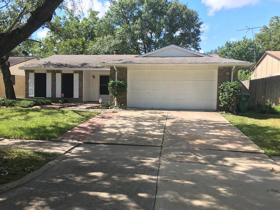 1st image of 6730 Pickett Dr