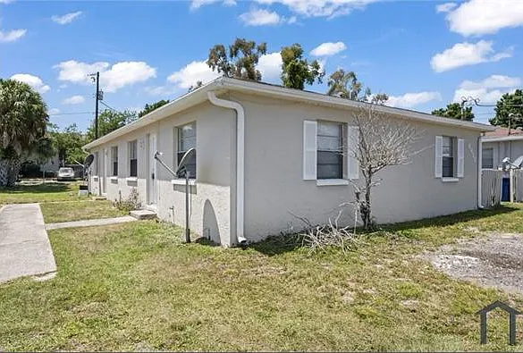 2 bed, 864 sqft, $2,000 — Photo 2