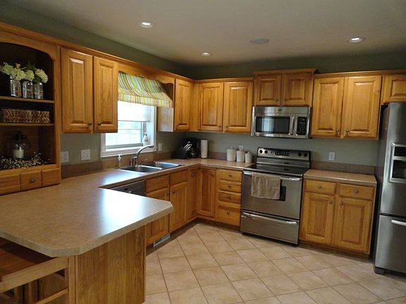 2nd image of 4580 W Brescher Dr