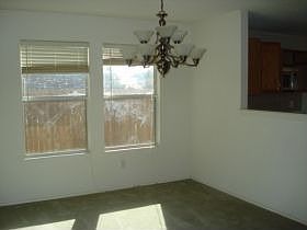 5th image of 2312 White Oak Dr