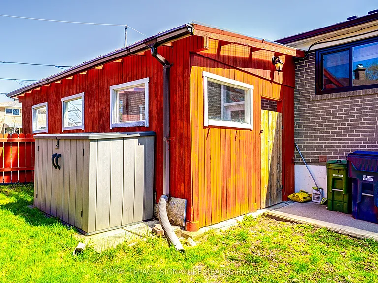 17 Avis Cres #BASEMENT — Photo 21