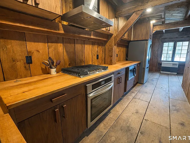 45 Hoppen Rd #MAIN HOUSE — Photo 14