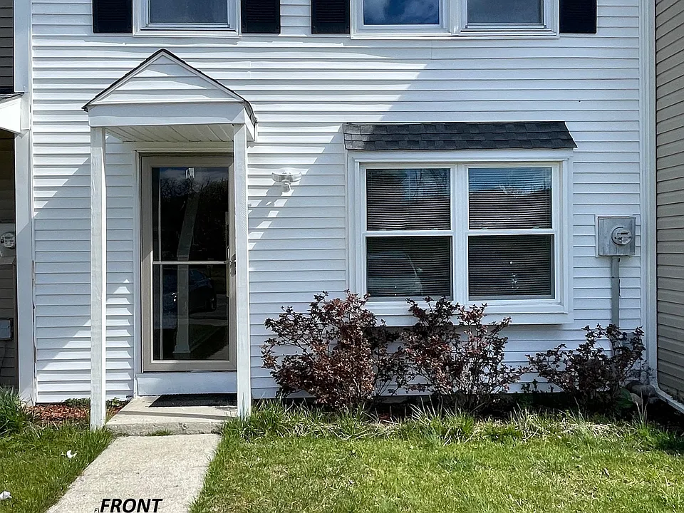 132 Marin Dr #132