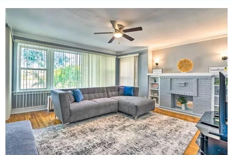 19 Garfield St #2W — Photo 4