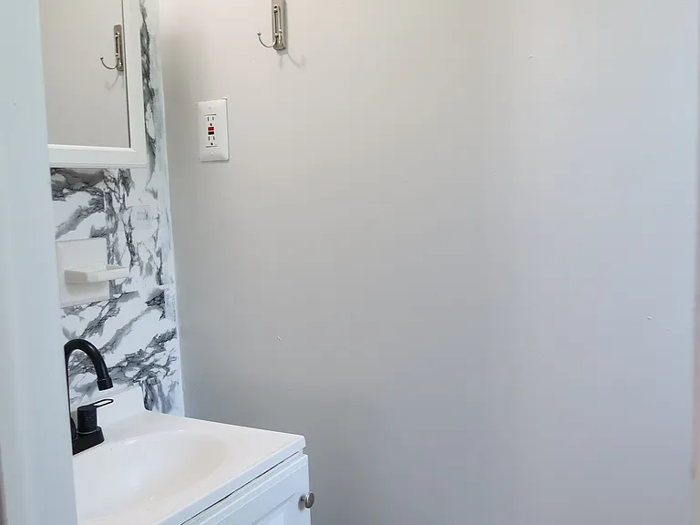 6731 Mopsy Ln — Photo 5