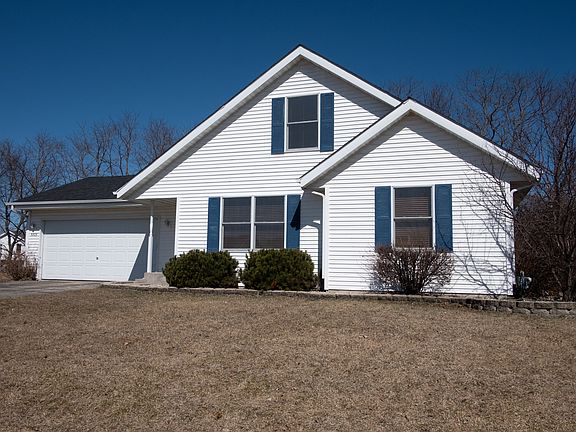 2nd image of 5805 Pierce Ln