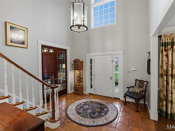 4th image of 15838 Barons Way Dr