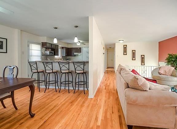 5th image of 9047 Watsonia Ct
