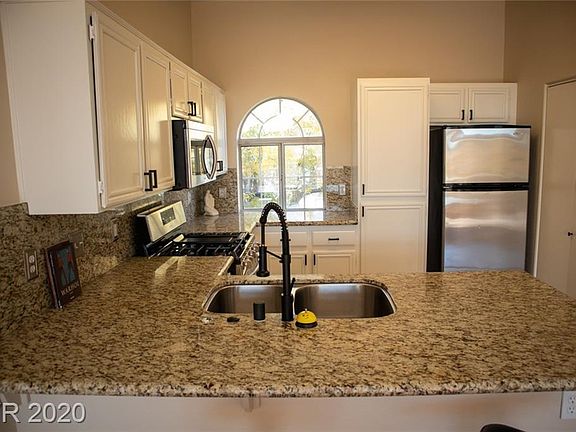 2nd image of 3125 N Buffalo Dr Unit 2095