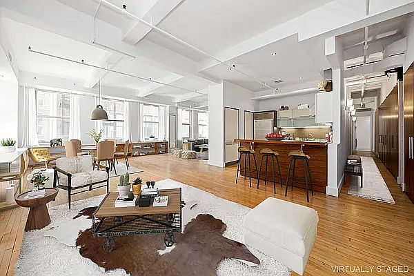 1st image of 144 W 27th St Room 9R