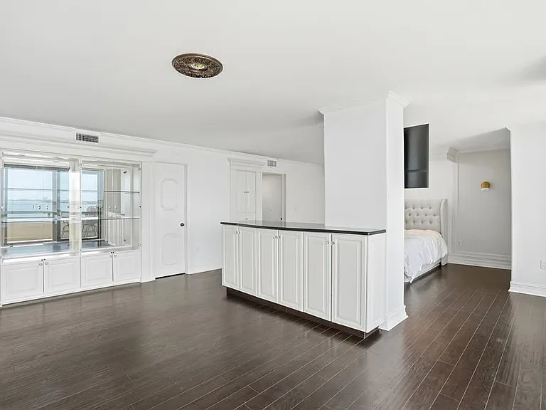 5700 Mariner St #702 — Photo 29