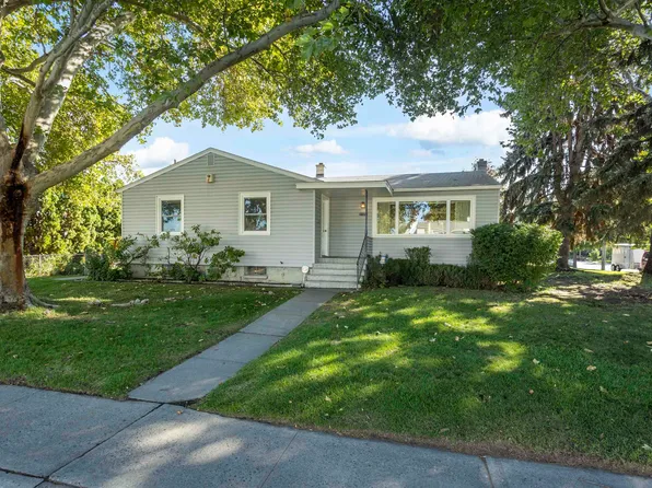 1820 Howell Ave, Richland, WA 99354