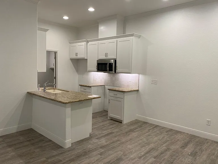 9610 Elite St — Photo 4