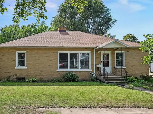 1120 Cedar St, Niles, MI 49120
