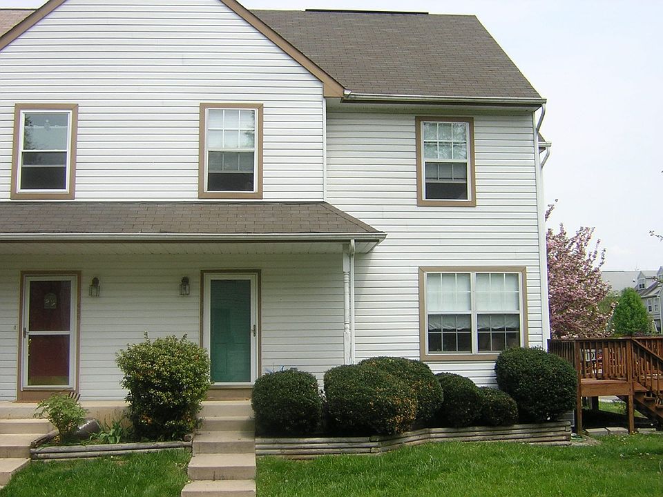 Exterior (Front)