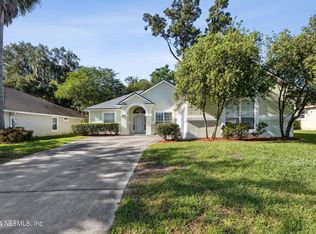 5062 Eagle Point Dr, Jacksonville, FL 32244