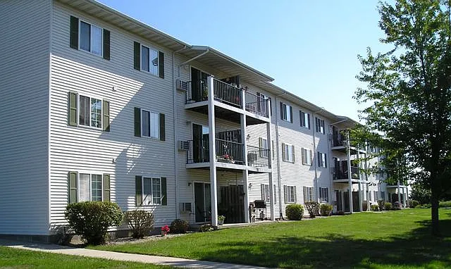 Exterior_05172019