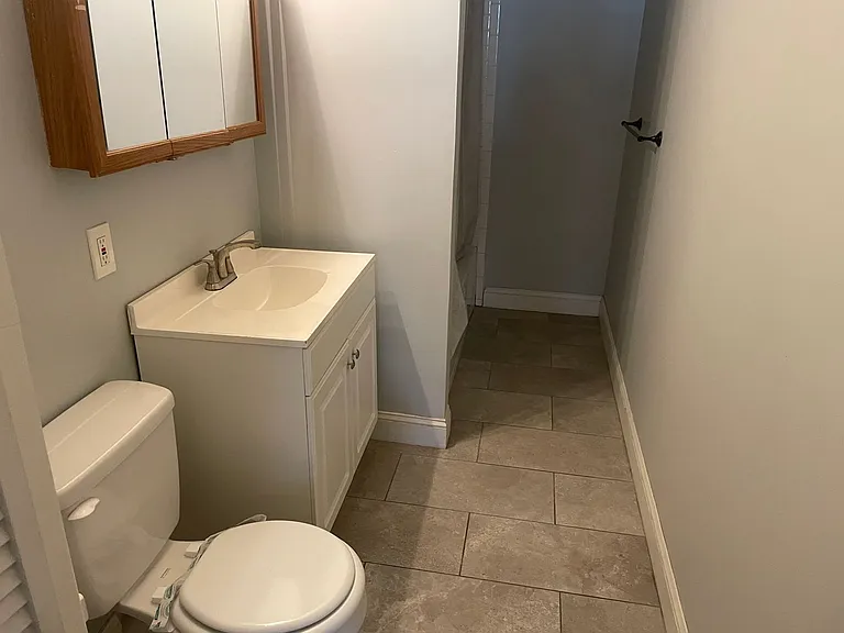 534 Elm Street 12 Chalapa Ave — Photo 9