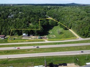 19400 Us Route 20 W, East Dubuque, IL 61025